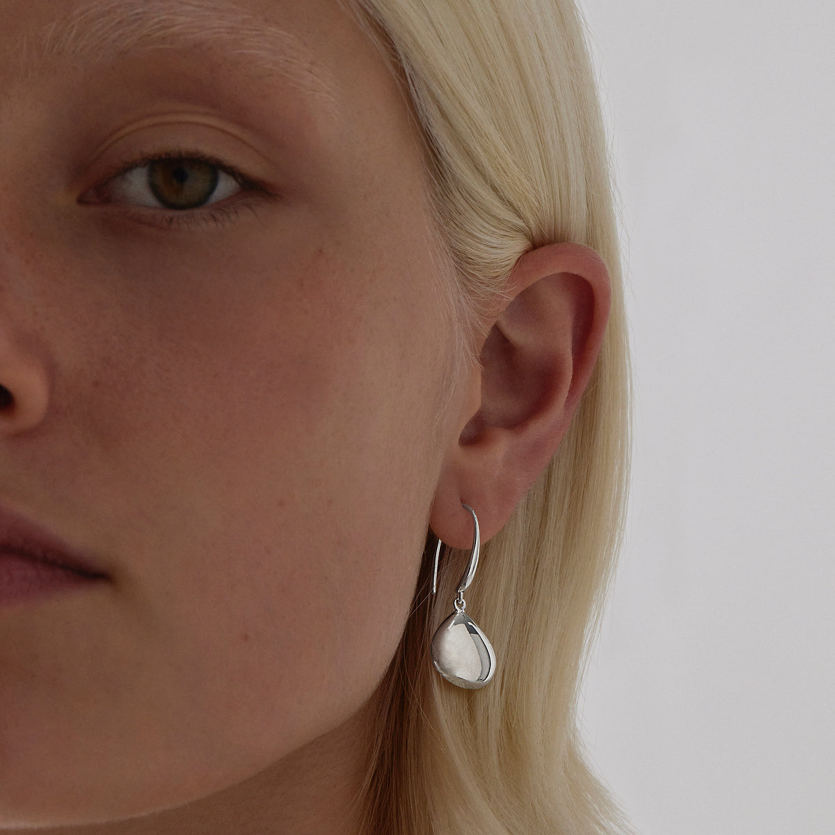 Silver Aster Earrings