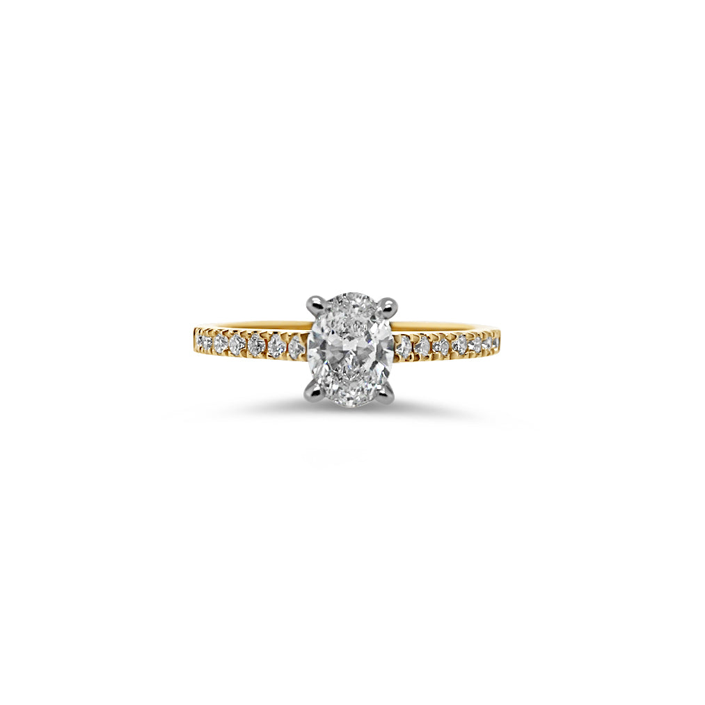 18ct Gold 0.71ct TW Oval Cut Natural Diamond Ring