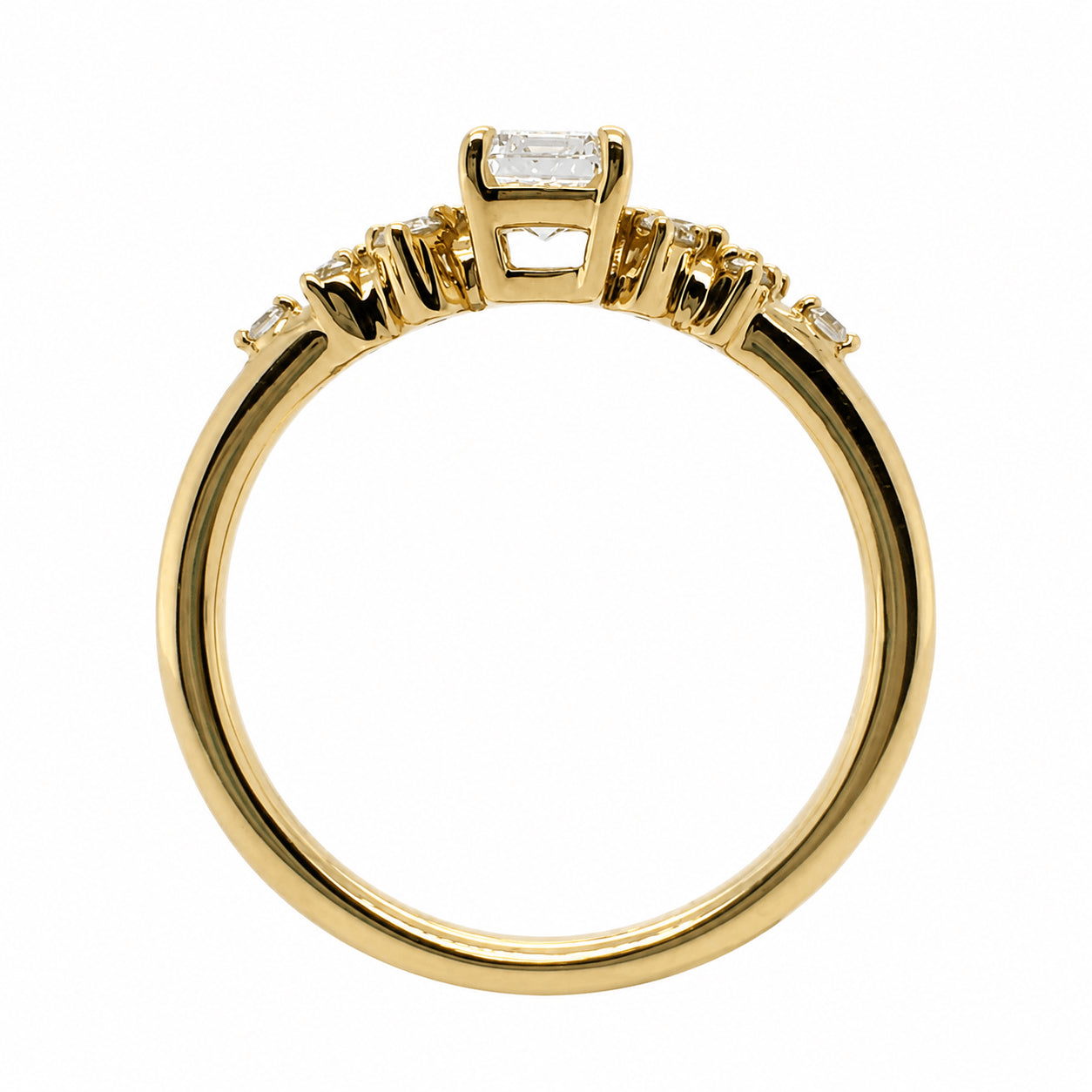 18ct Yellow Gold 0.84ct TW Natural Diamond Ring