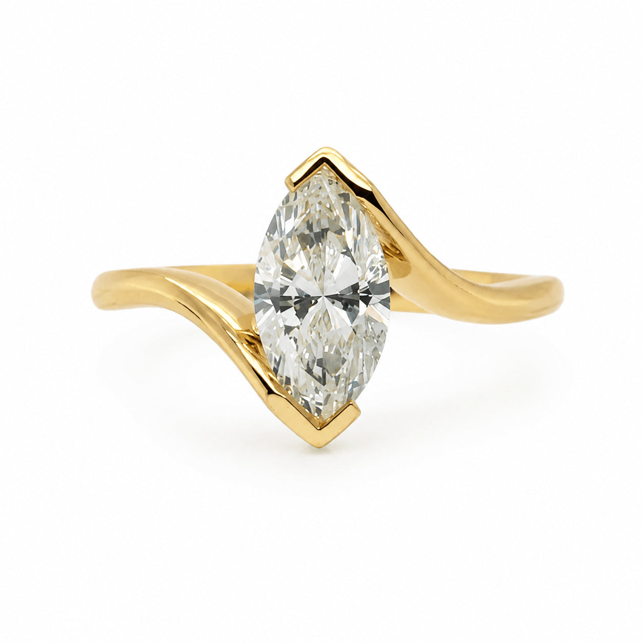 18ct Yellow Gold 1.02ct Marquise Cut Natural Diamond Ring