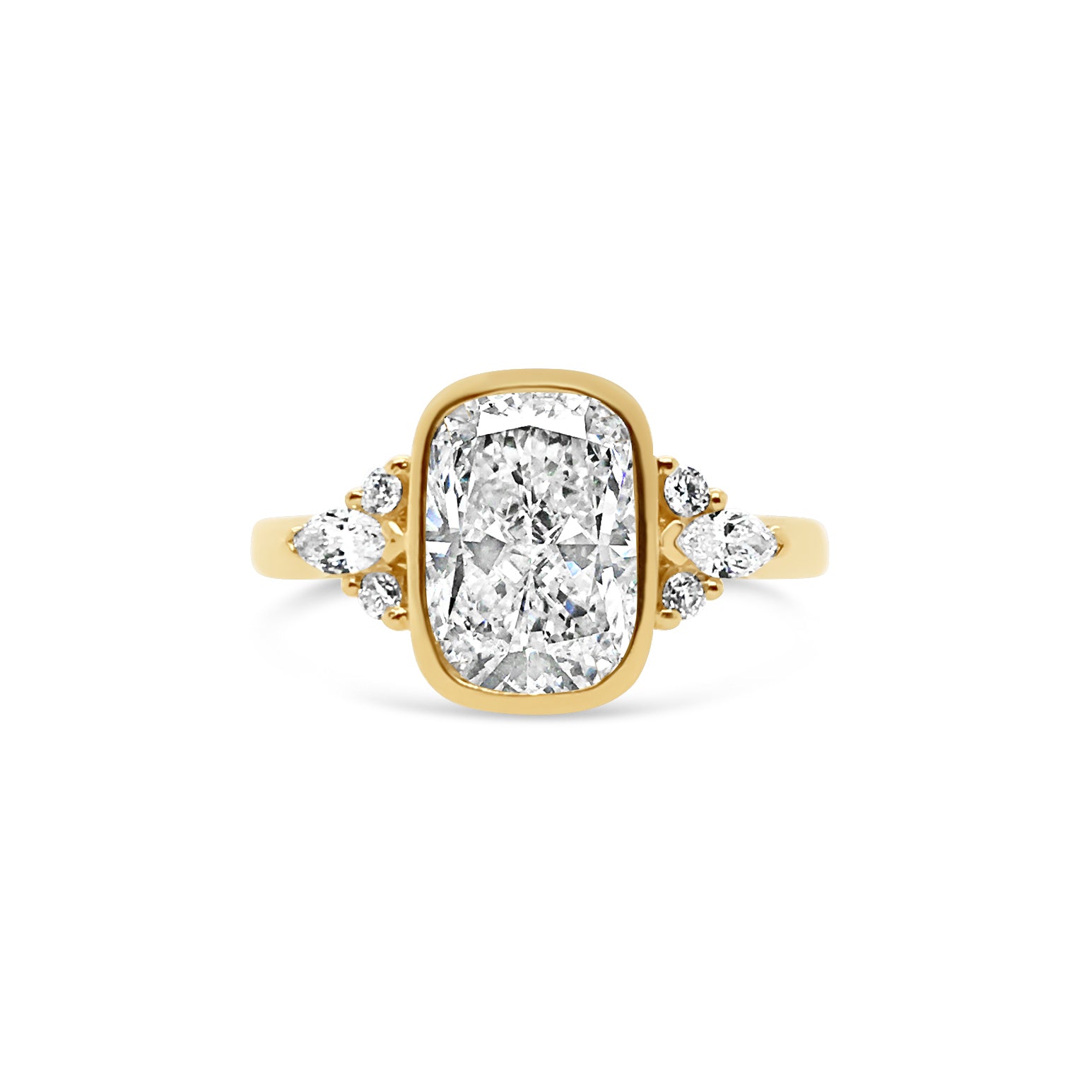 18ct 2.00ct Cushion Cut LAB Grown Diamond Ring