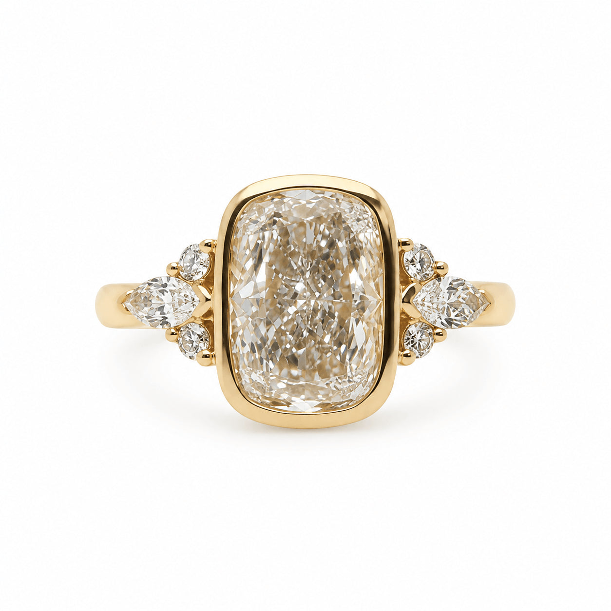 18ct 2.00ct Cushion Cut LAB Grown Diamond Ring