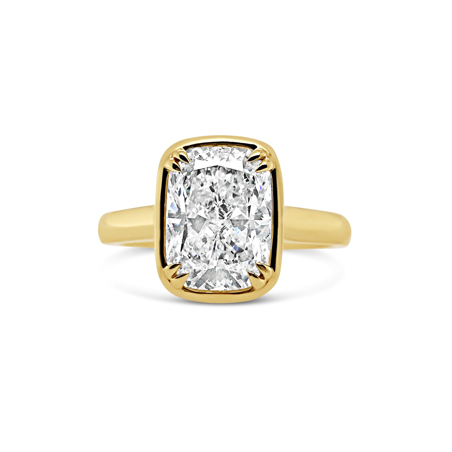 18ct Yellow Gold 3.03ct Cushion Cut LAB-Grown Ring